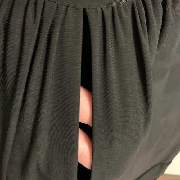 Perfect black Dress - Picture 8 of 13